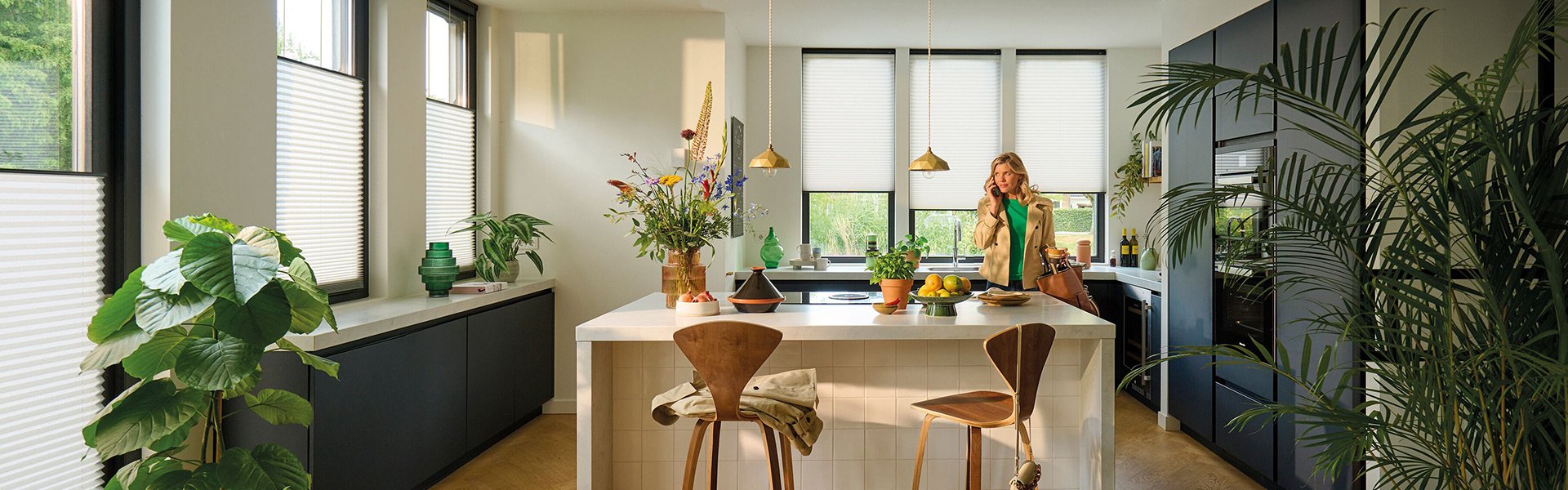 2268-Luxaflex_header.jpg 2268-Luxaflex_header.jpg